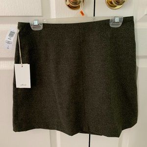 Aritzia Wilfred Renee Skirt (Classic Mini Skirt)